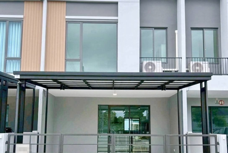 ให้เช่า ทาวน์โฮม 2 ชั้น Pleno สุขุมวิท–บางนา 2 ใกล้ Mega บางนา
