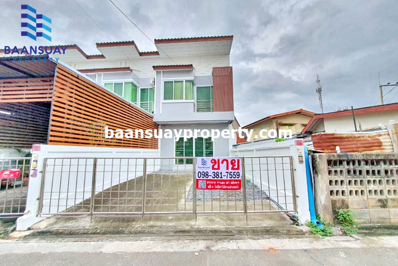SOLD OUT ขาย ทาวน์เฮ้าส์ 2 ชั้น หลังมุม ถนนเทศบาล 4 ซอย 1  ตรงข้ามโรงพยาบาลสระบุรี เพียง 200 ม.